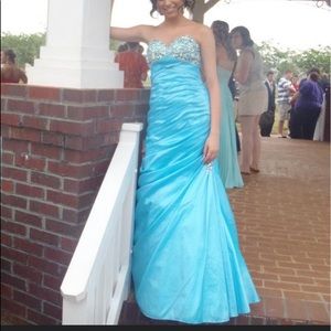 PROM DRESS